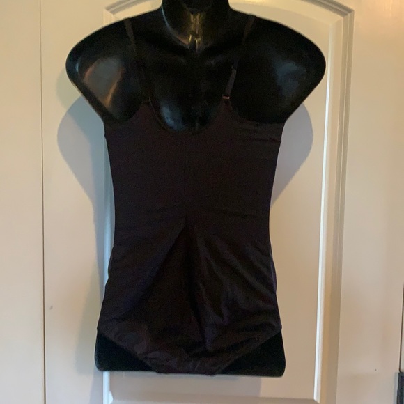 Maidenform shapewear - Picture 3 of 8